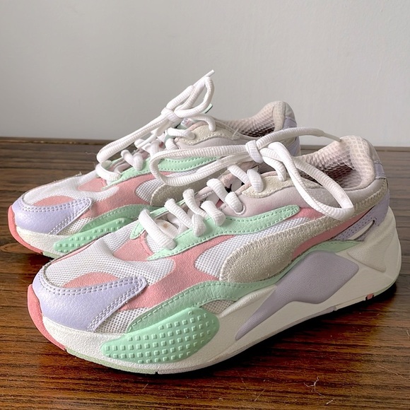 Puma, RS-X Xray Running System shoe, pastel colors, size 6 youth or 7.5-8 women - Picture 1 of 12